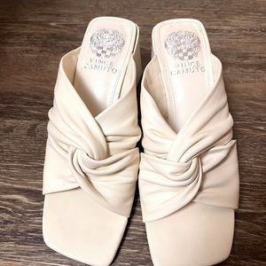 Vince Camuto Women’s Jenabie Twist Block Heels Sandals Size 6.5